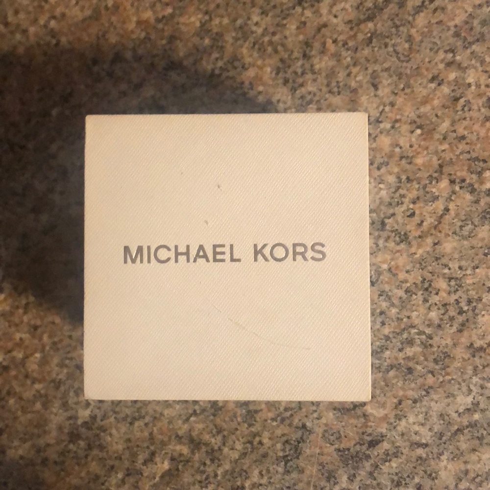 Mk watch